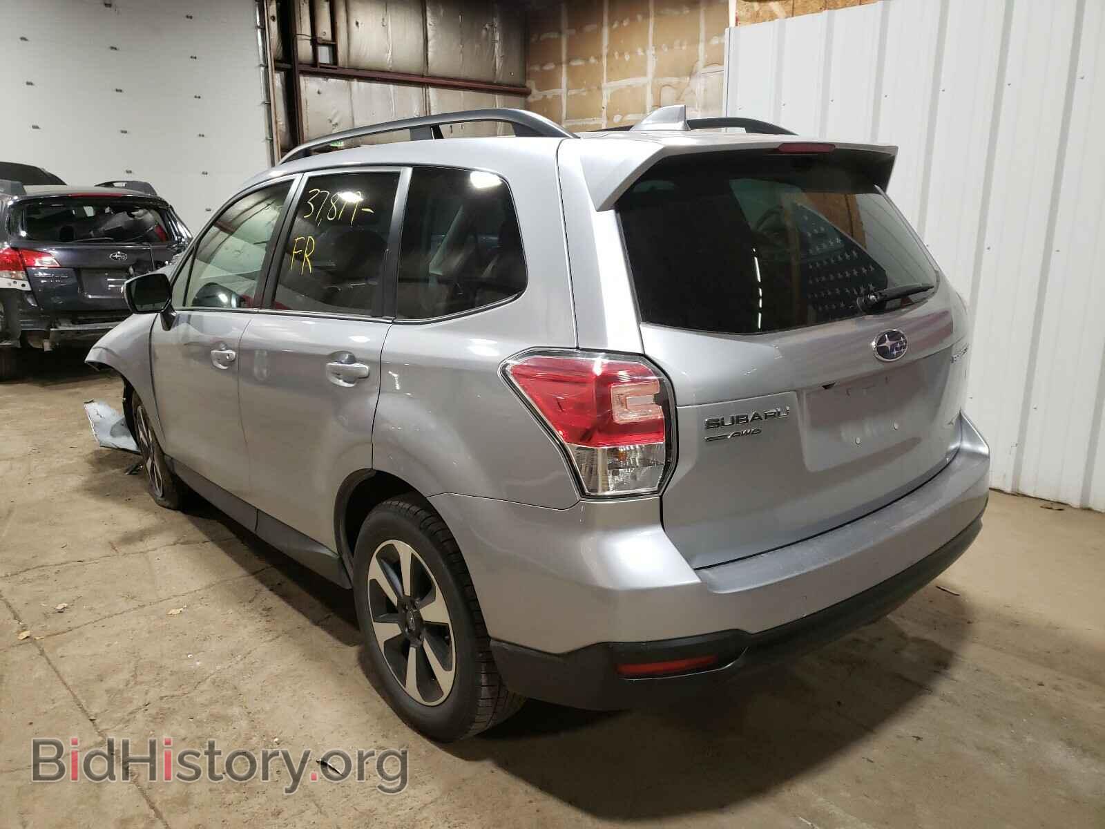 2018 SUBARU FORESTER - VIN: JF2SJAECXJH555637 - Фото 3