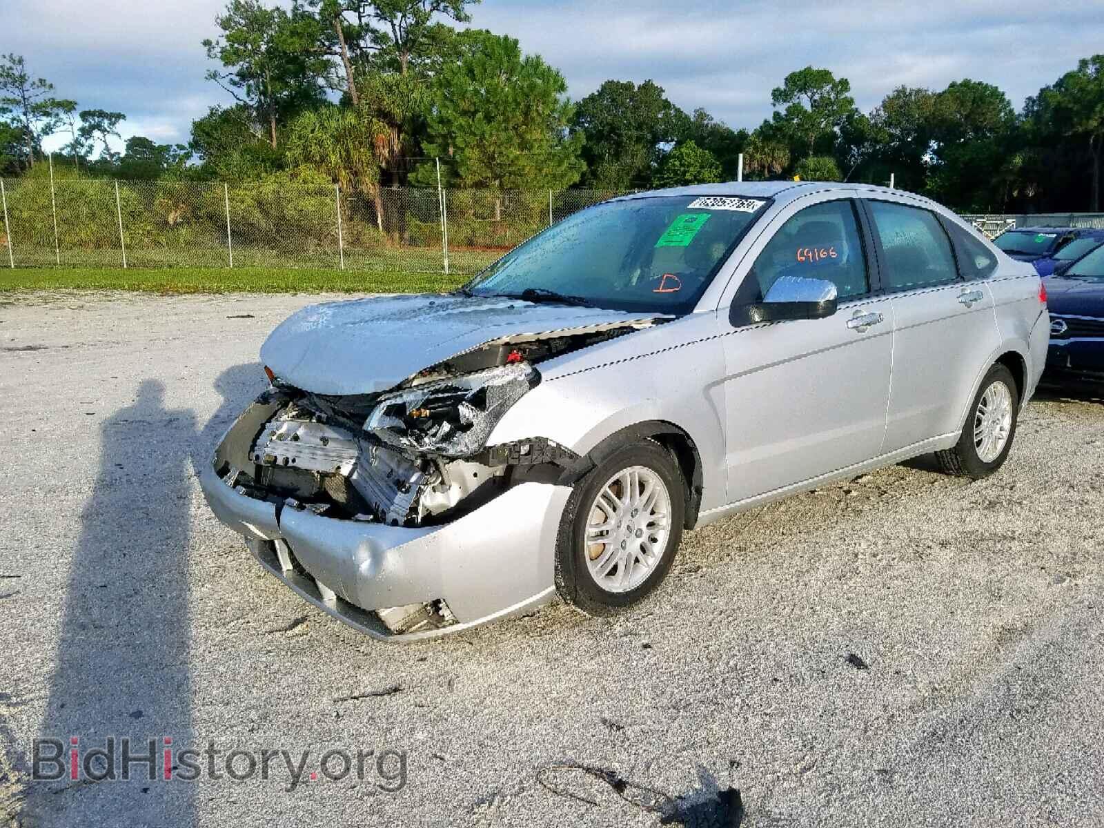 2011 FORD FOCUS SE - VIN: 1FAHP3FN6BW181386 - Фото 2