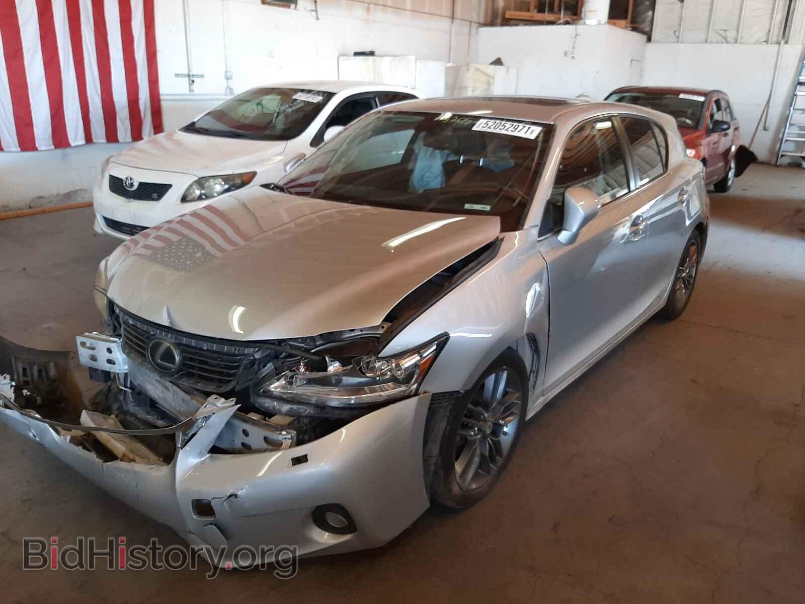 2011 LEXUS CT 200 - VIN: JTHKD5BH4B2002725 - Фото 2