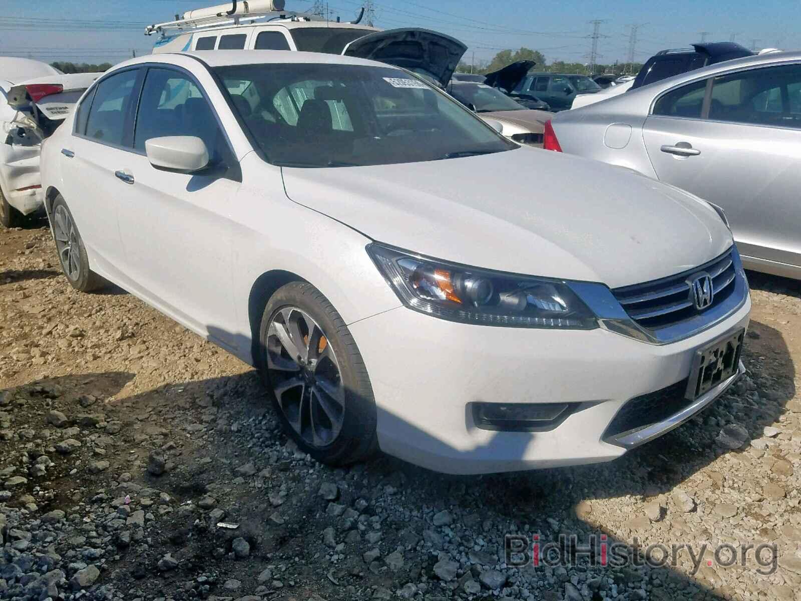 Photo 1HGCR2F57FA215574 - HONDA ACCORD SPO 2015