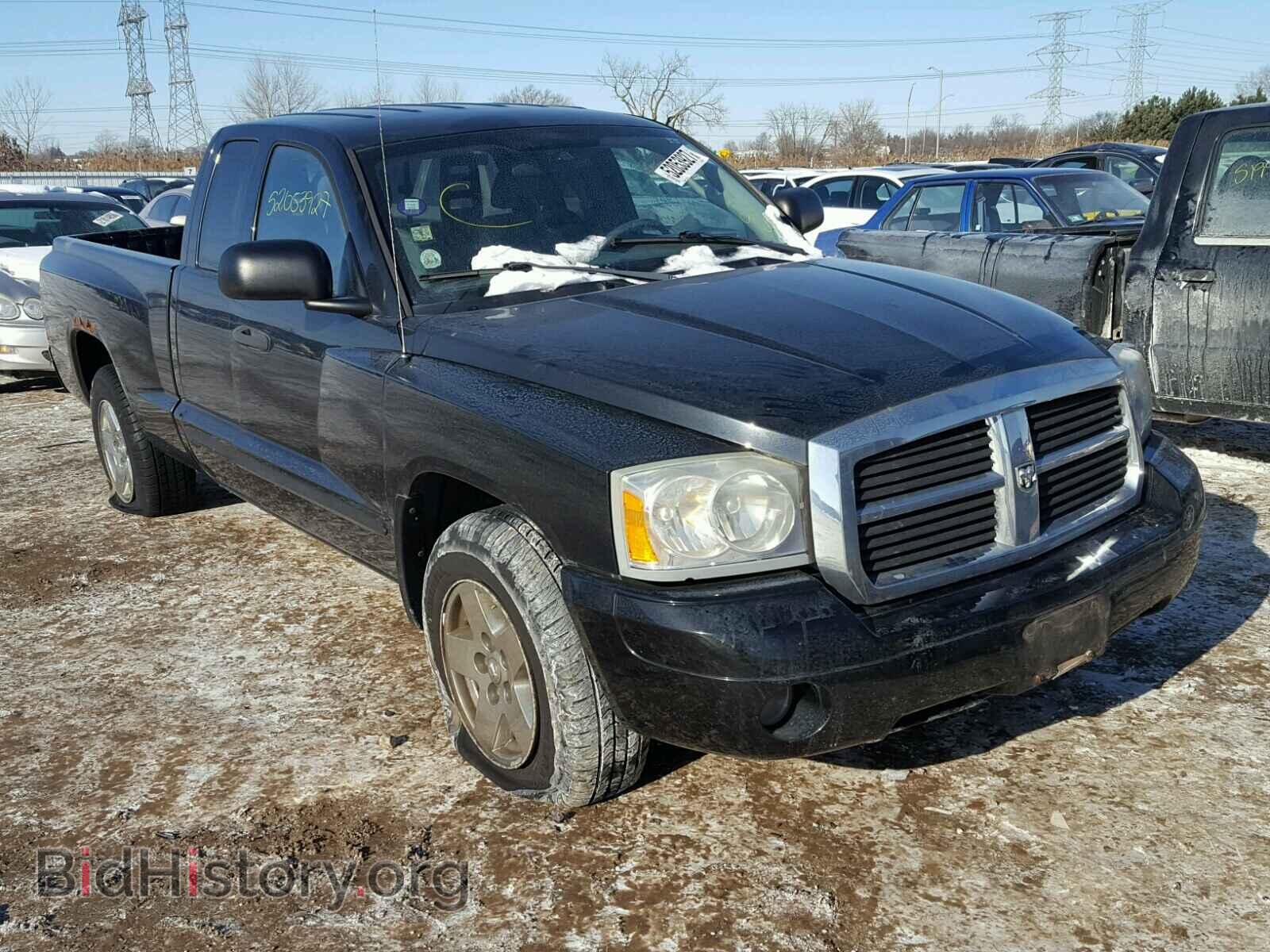 Photo 1D7HE42K65S158371 - DODGE DAKOTA 2005