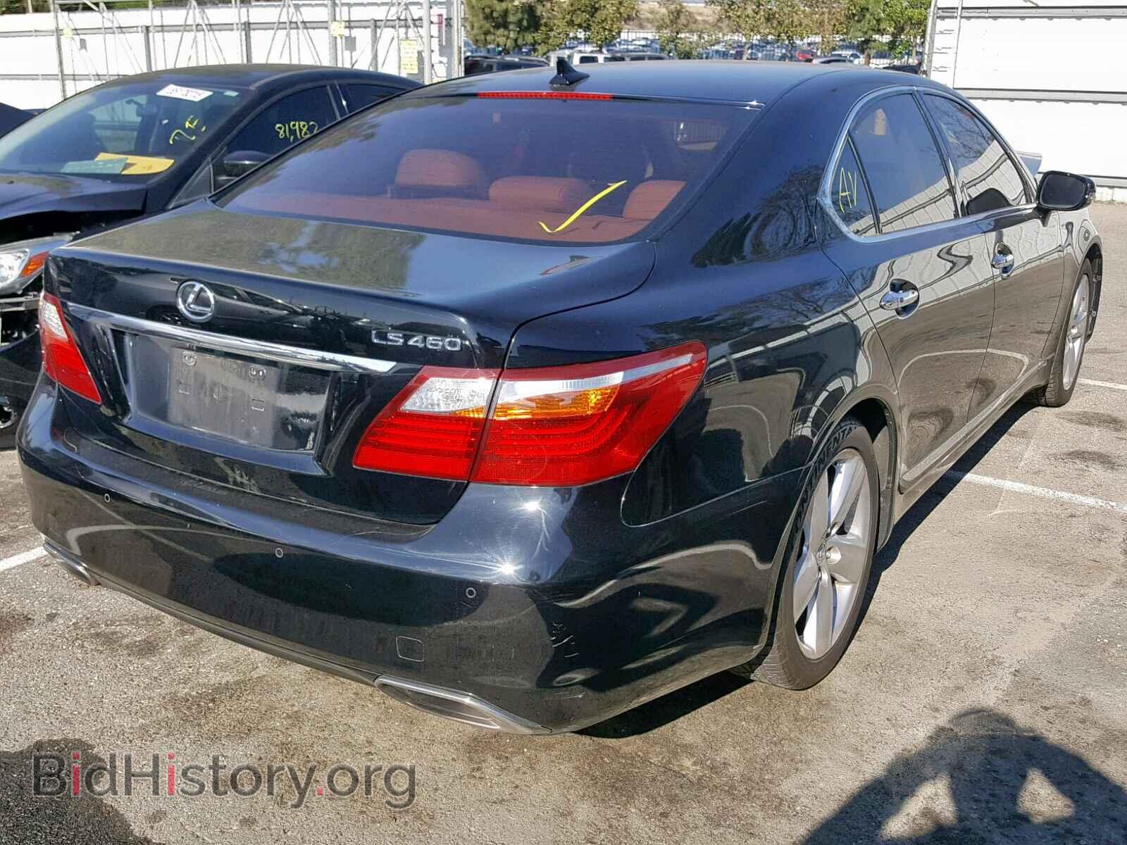 2012 LEXUS LS460 - VIN: JTHBL5EF1C5112919 - Photo 4