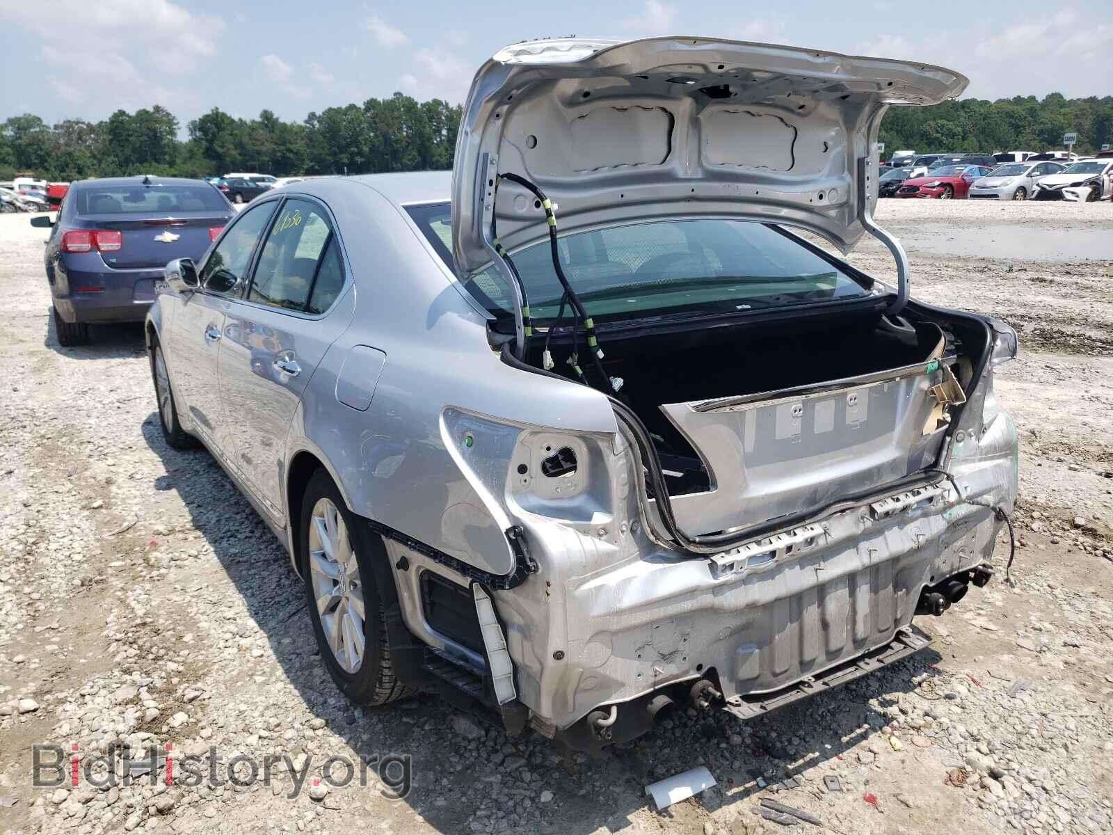 2012 LEXUS LS460 - VIN: JTHBL5EF3C5111917 - Photo 3