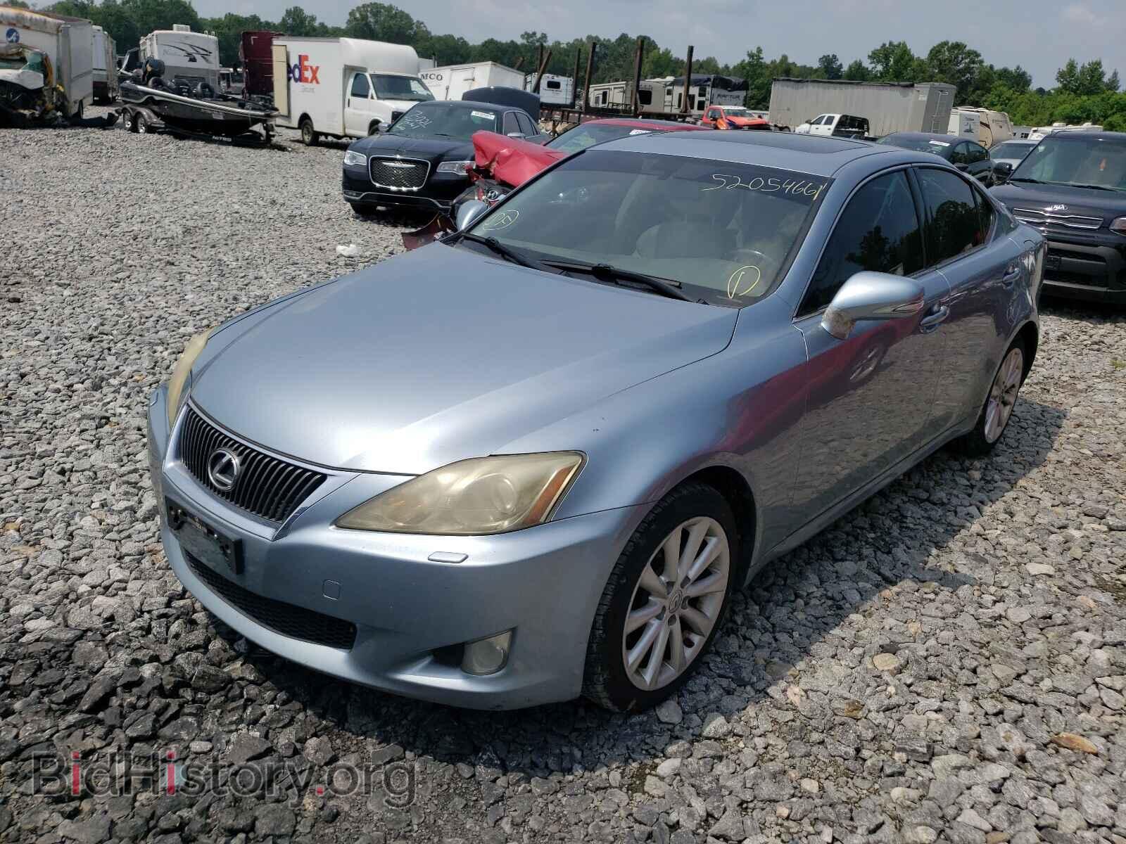 2010 LEXUS IS - VIN: JTHCF5C20A2033056 - Фото 2