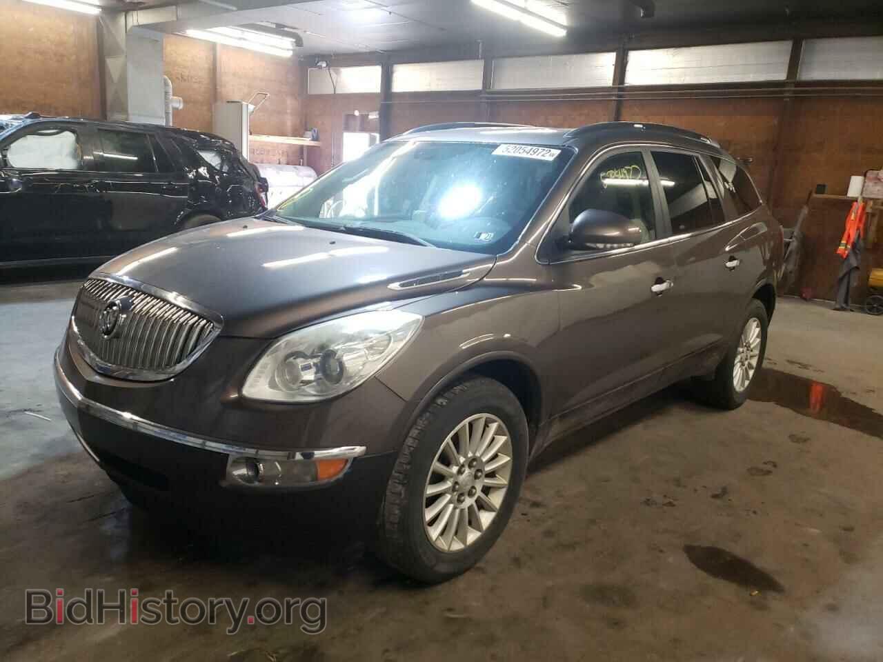 2011 BUICK ENCLAVE - VIN: 5GAKVAED0BJ102781 - Фото 2