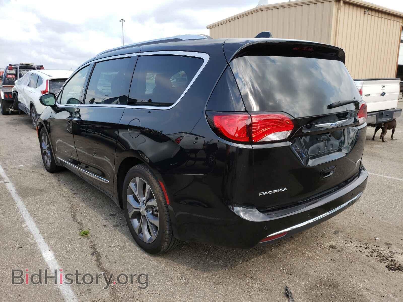 2018 CHRYSLER PACIFICA - VIN: 2C4RC1GG0JR352946 - Фото 3