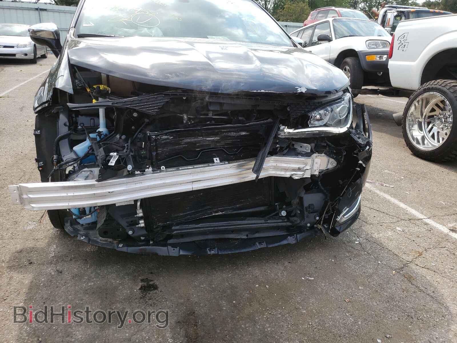 2018 CHRYSLER PACIFICA - VIN: 2C4RC1GG0JR352946 - Фото 9