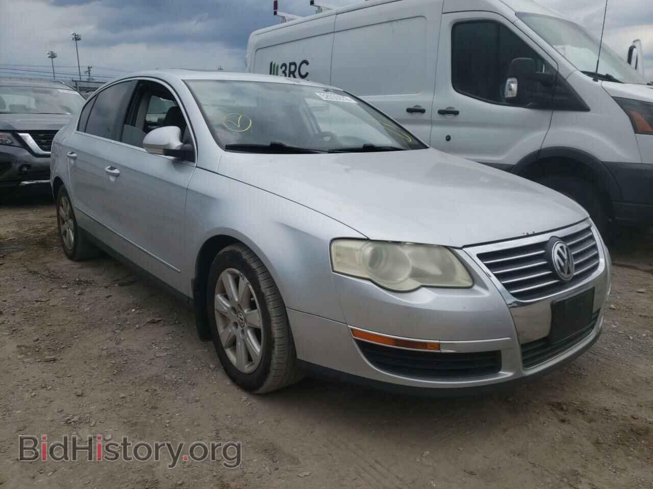 Фотография WVWAK73C17P063087 - VOLKSWAGEN PASSAT 2007