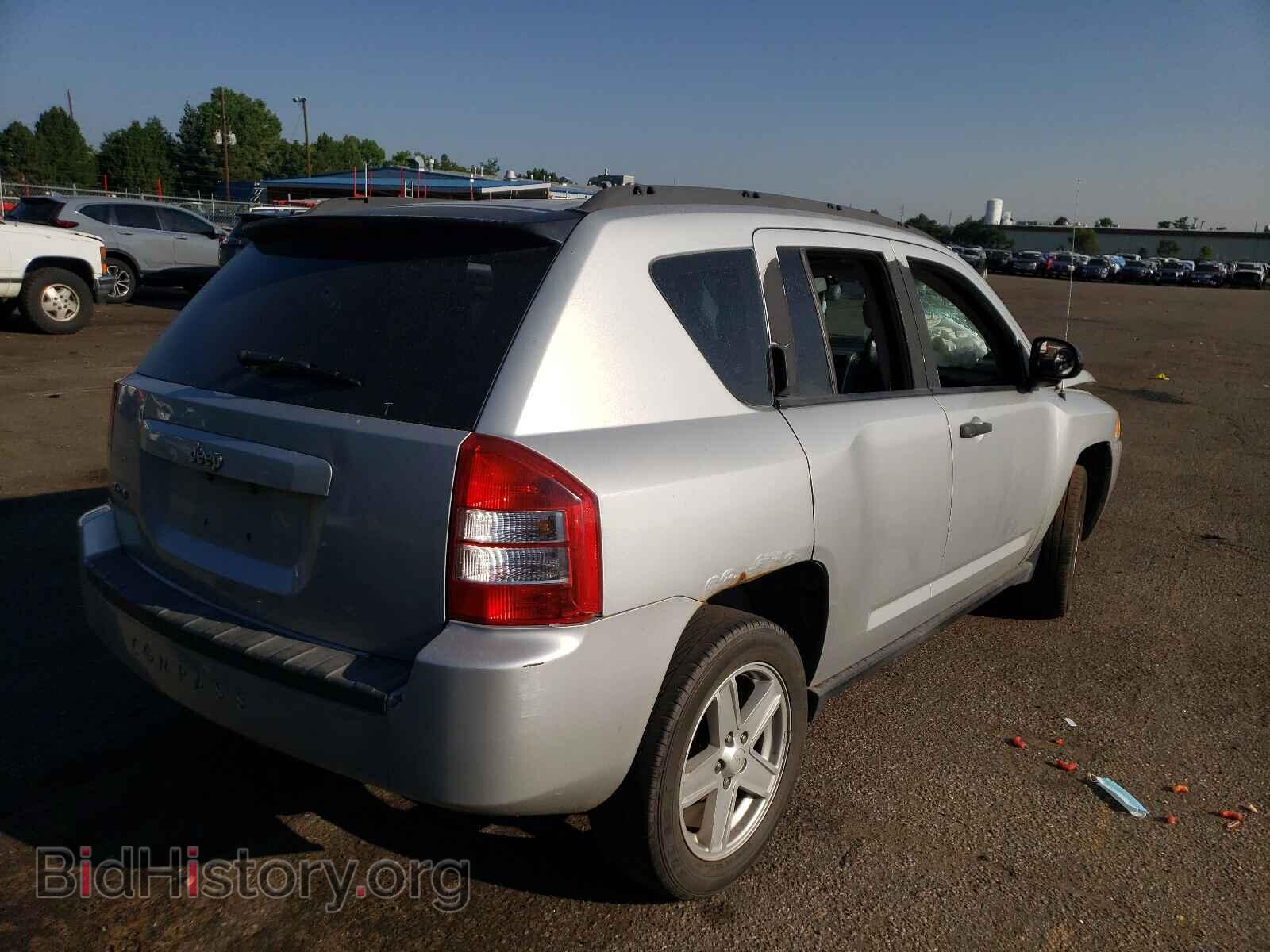 2007 JEEP COMPASS - VIN: 1J8FF47W87D383398 - Фото 4