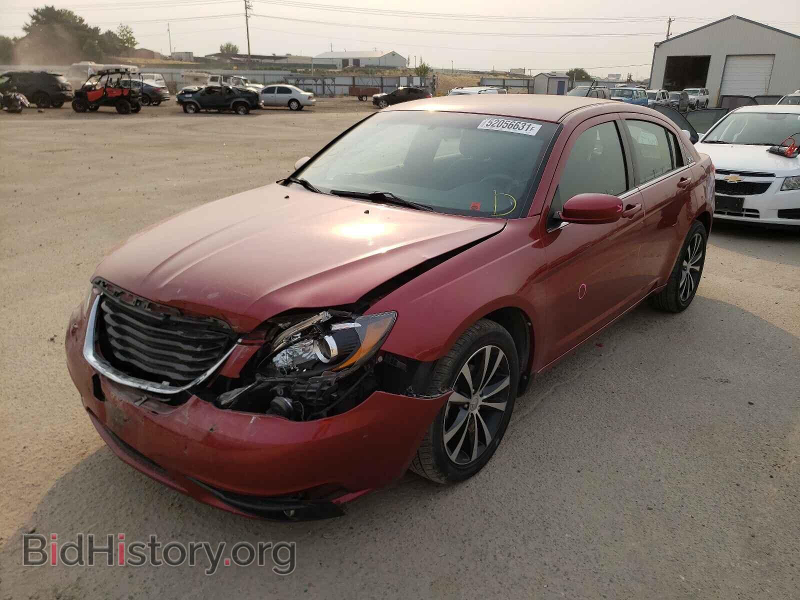 2013 CHRYSLER 200 - VIN: 1C3CCBBB4DN547056 - Фото 2