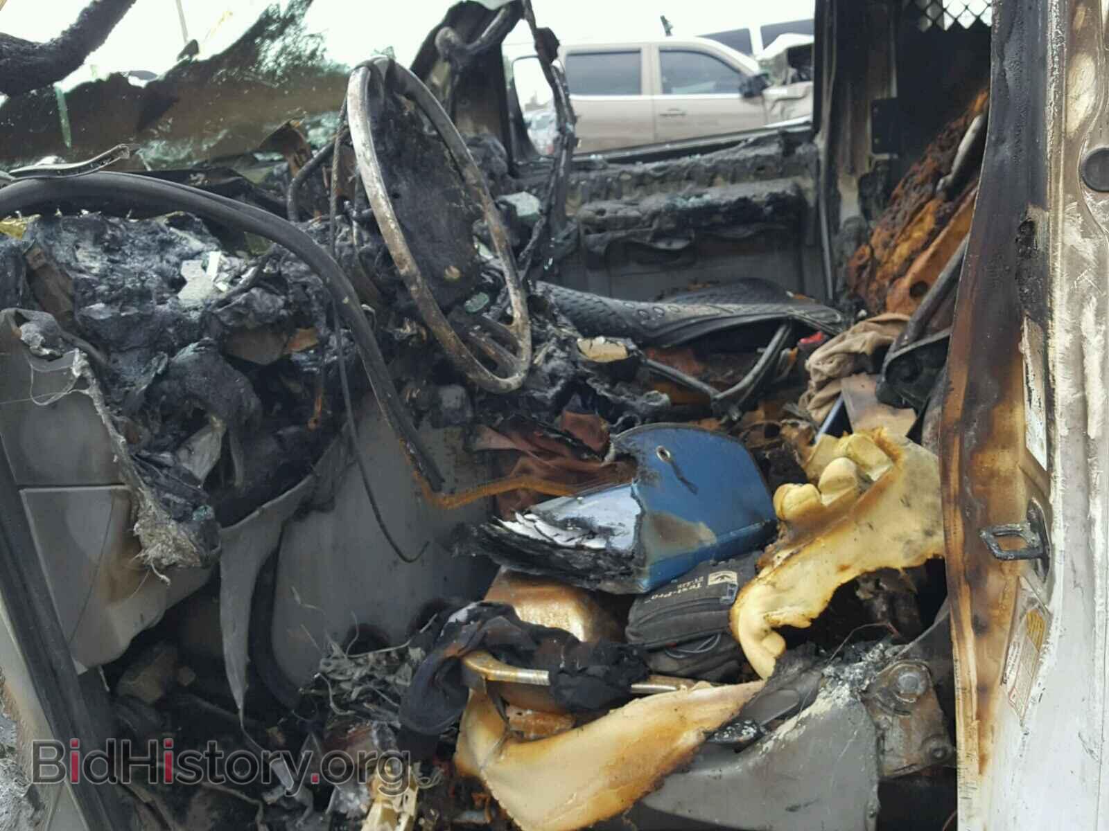 2011 FORD ECONOLINE - VIN: 1FTNE1EW8BDA91122 - Photo 5