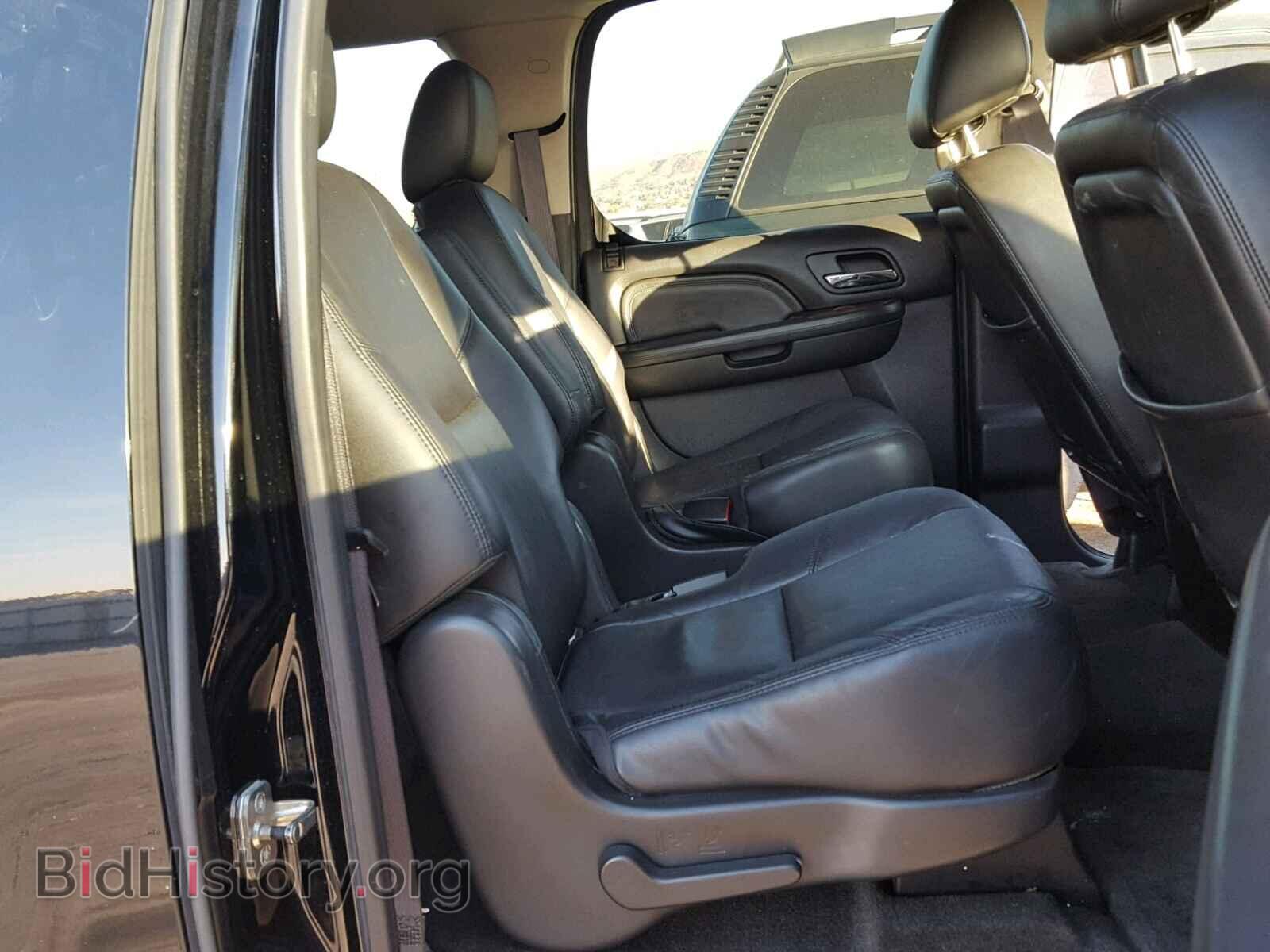 2011 CADILLAC ESCALADE E - VIN: 1GYS4JEF5BR342939 - Фото 6