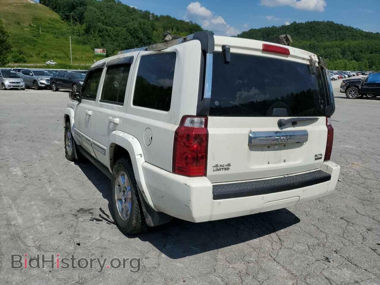 2006 JEEP COMMANDER - VIN: 1J8HG58256C122841 - Photo 3