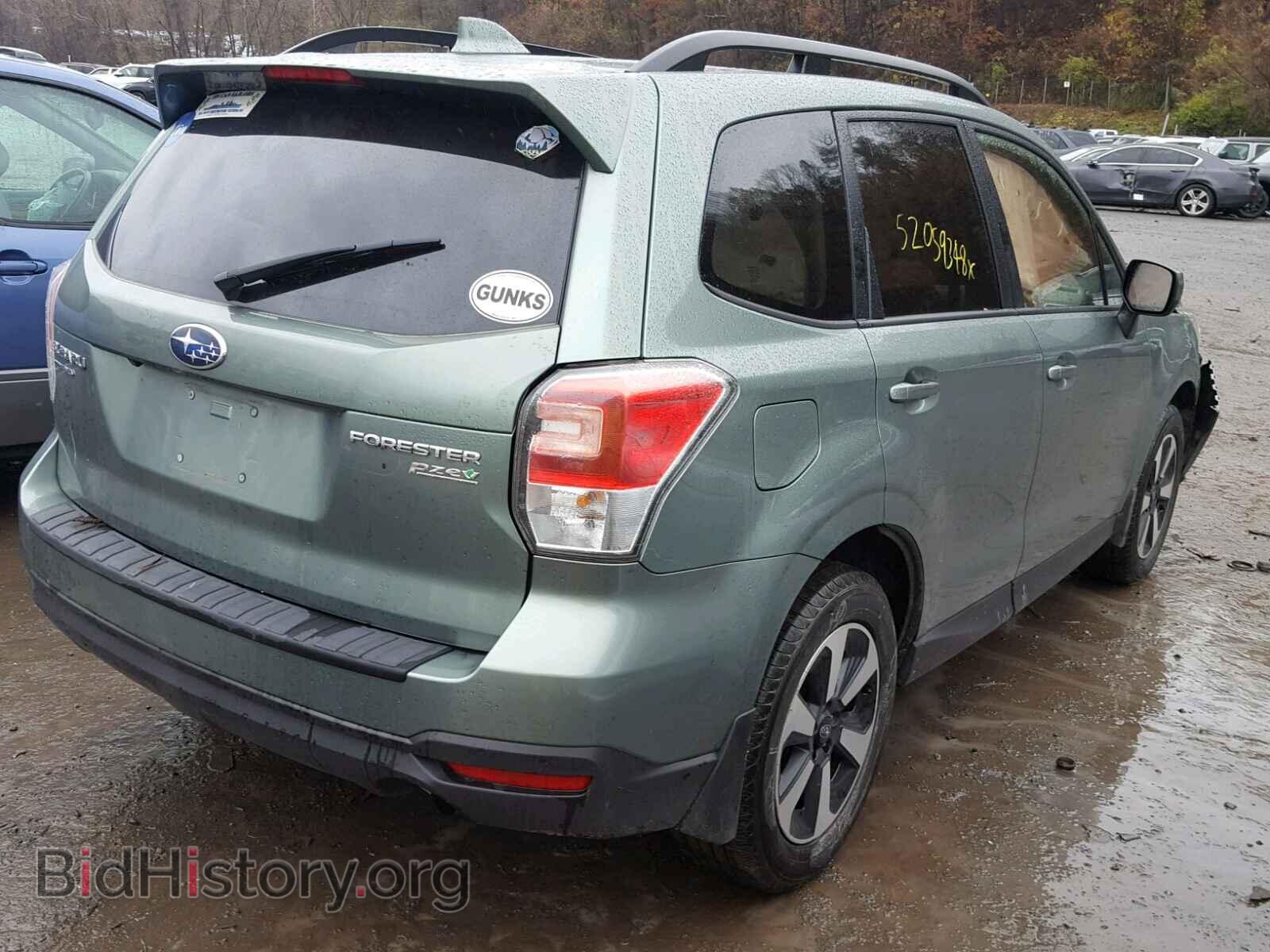 2017 SUBARU FORESTER - VIN: JF2SJAEC4HH424827 - Фото 4