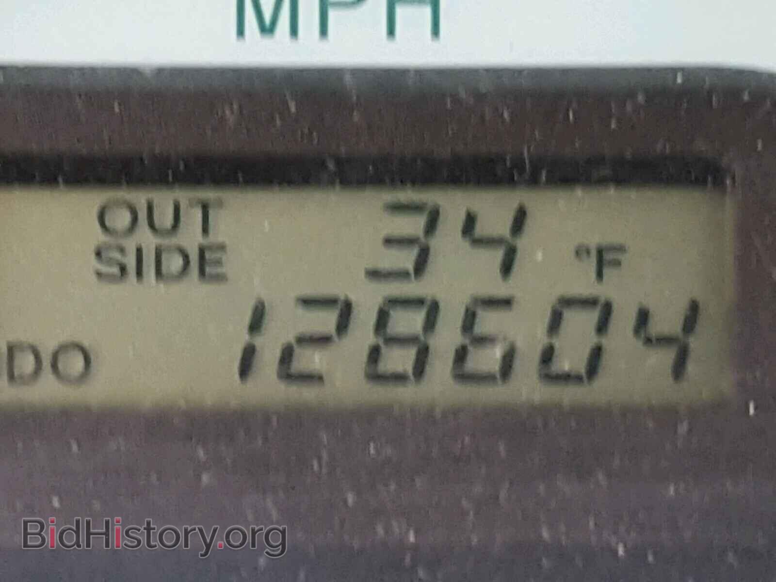 2003 TOYOTA COROLLA - VIN: JTDBR32E532007012 - Photo 8