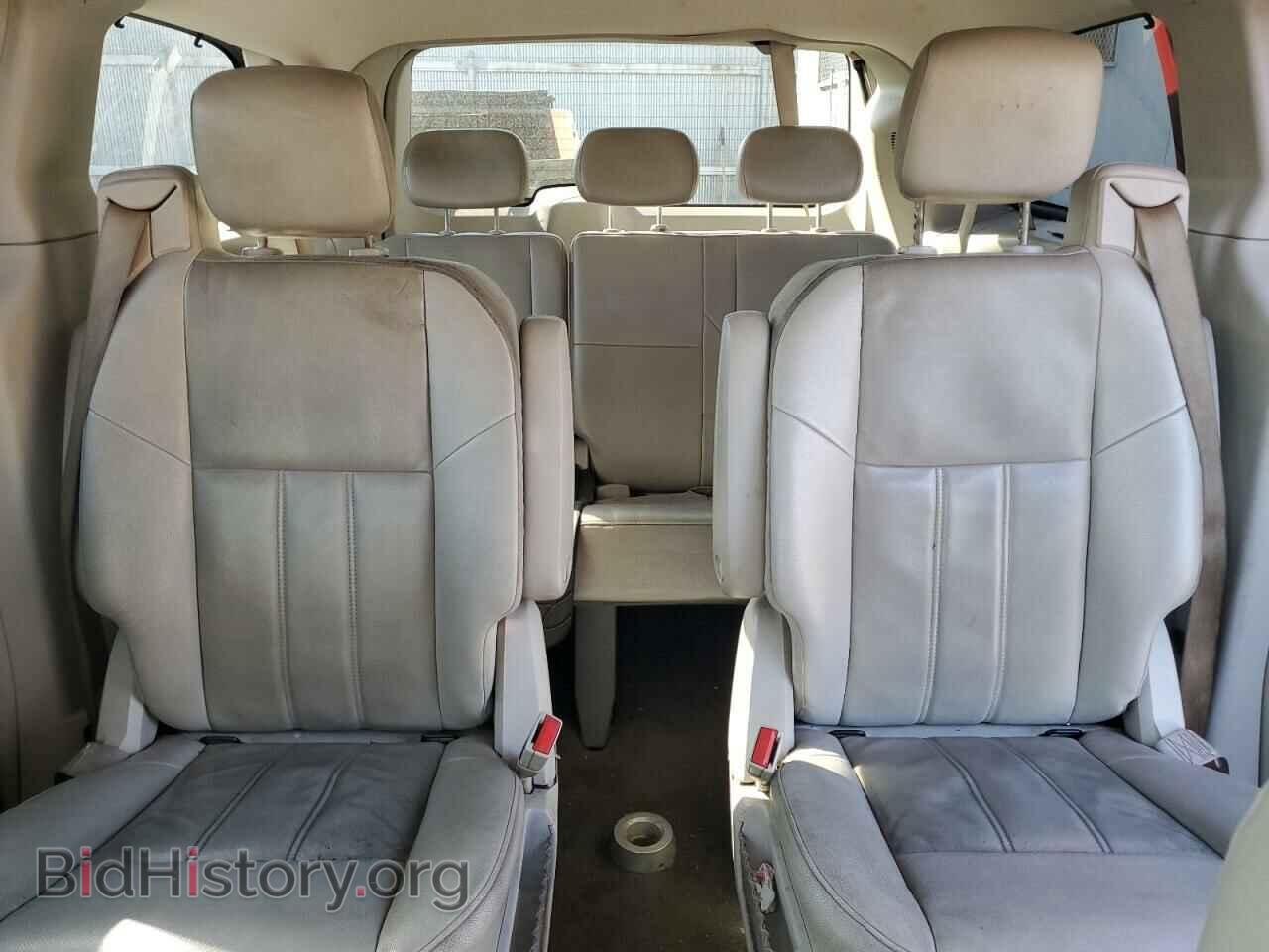 2008 CHRYSLER MINIVAN - VIN: 2A8HR54P28R629301 - Фото 10