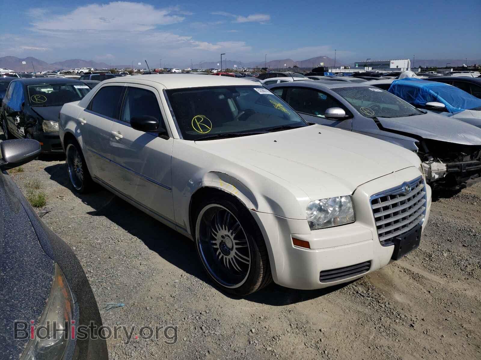 Photo 2C3KA43R68H208564 - CHRYSLER 300 2008