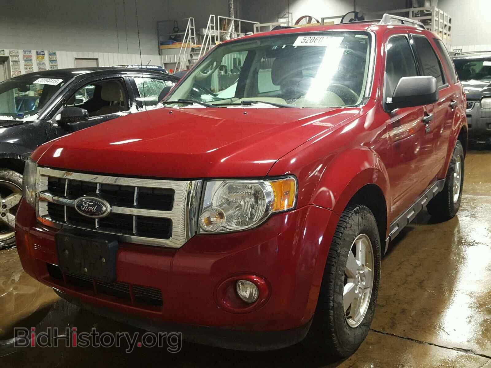 2011 FORD ESCAPE - VIN: 1FMCU9DG5BKA22091 - Фото 2