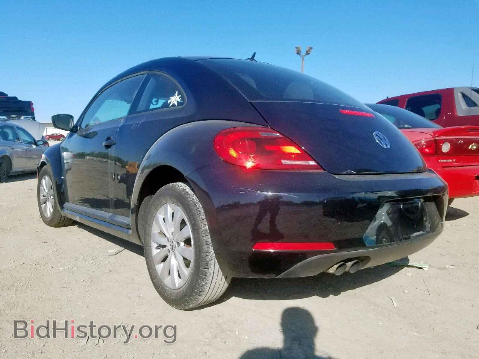 2014 VOLKSWAGEN BEETLE - VIN: 3VWF17AT2EM652130 - Фото 3