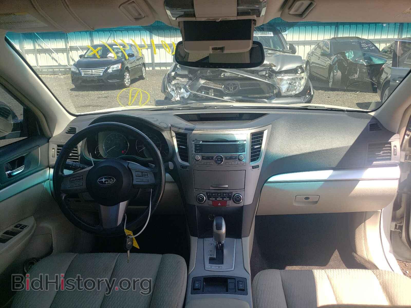 2011 SUBARU OUTBACK - VIN: 4S4BRBCC0B3432424 - Photo 9