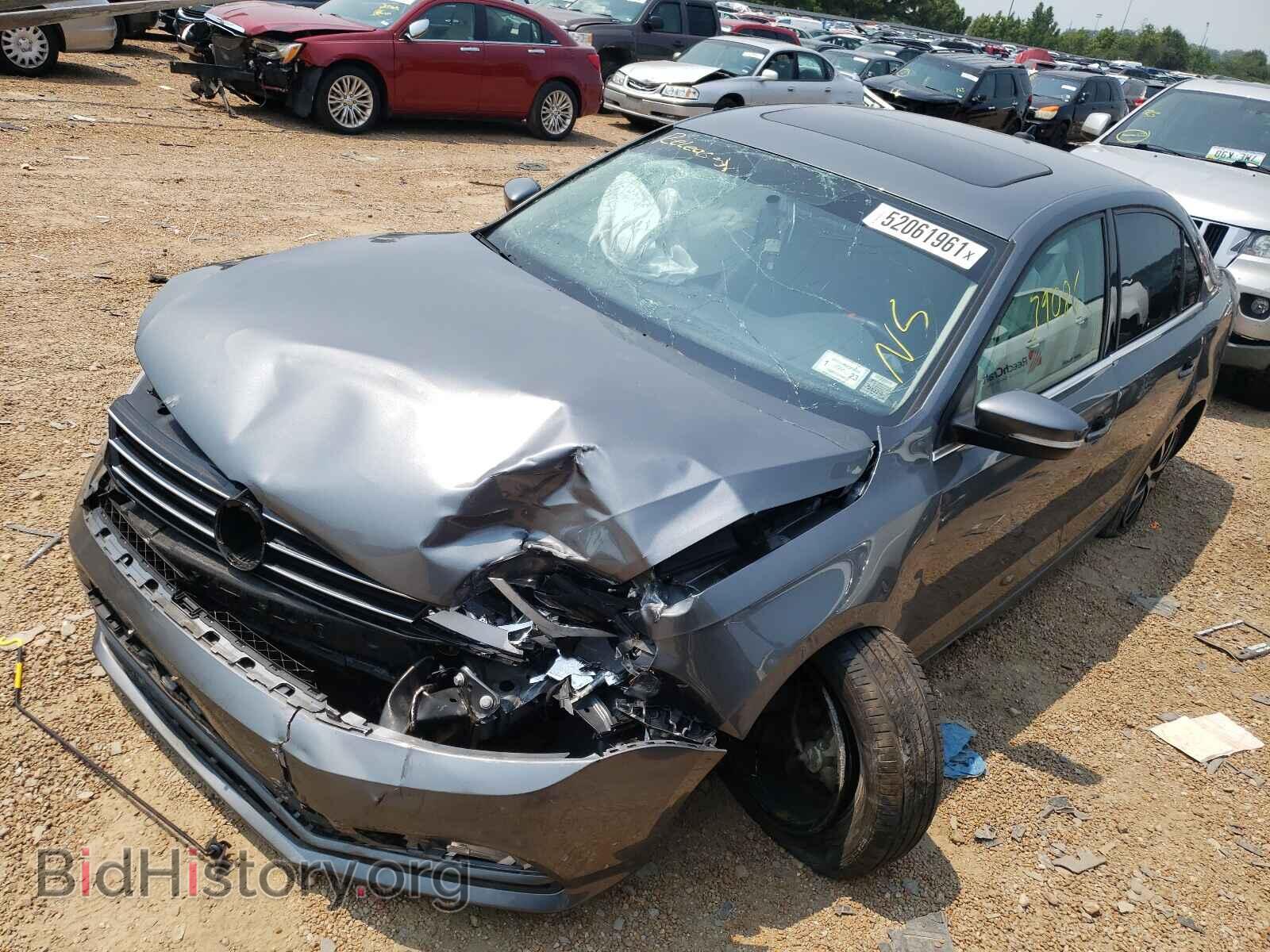 2017 VOLKSWAGEN JETTA - VIN: 3VWDB7AJ6HM269332 - Фото 2