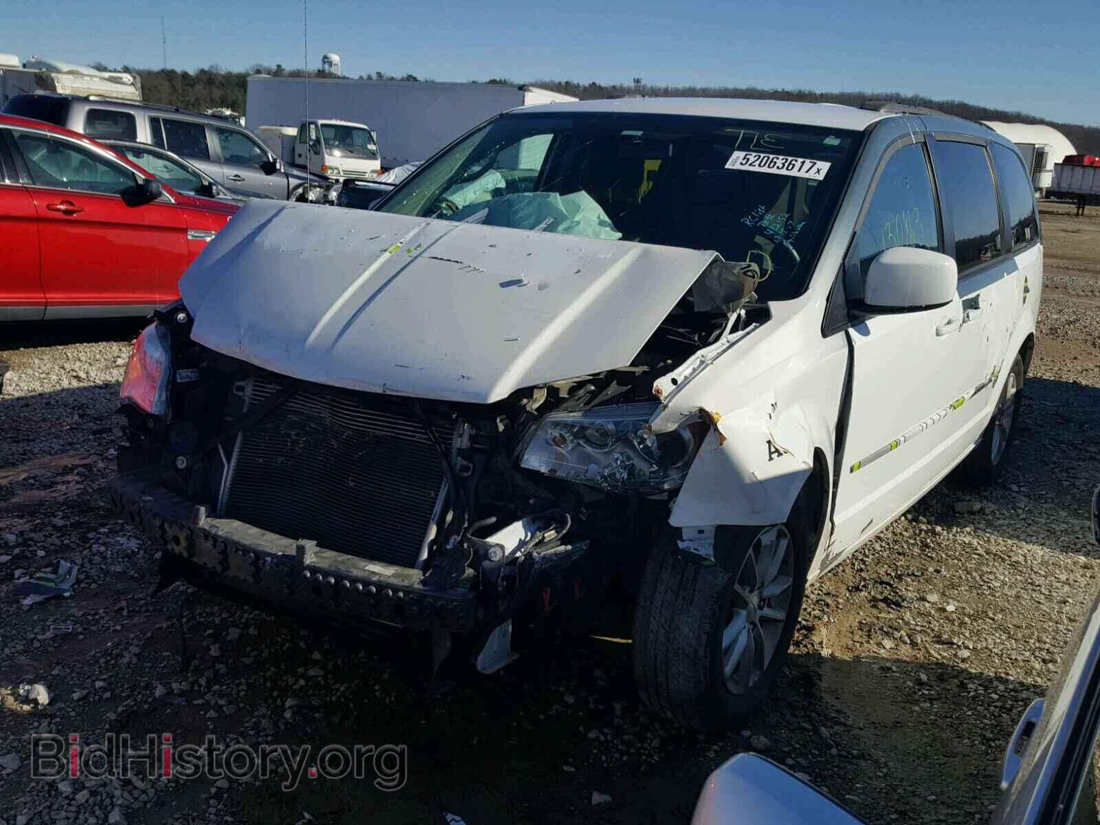 2014 DODGE CARAVAN - VIN: 2C4RDGCG1ER388432 - Фото 2