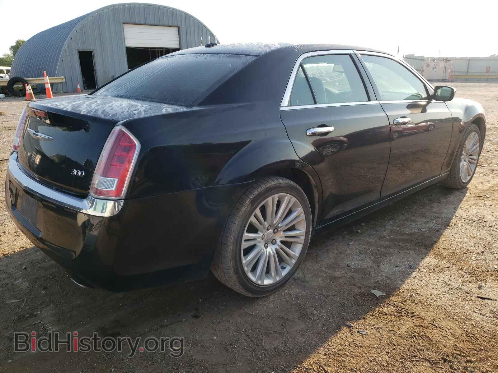 2011 CHRYSLER 300 - VIN: 2C3CA5CG7BH593830 - Фото 4