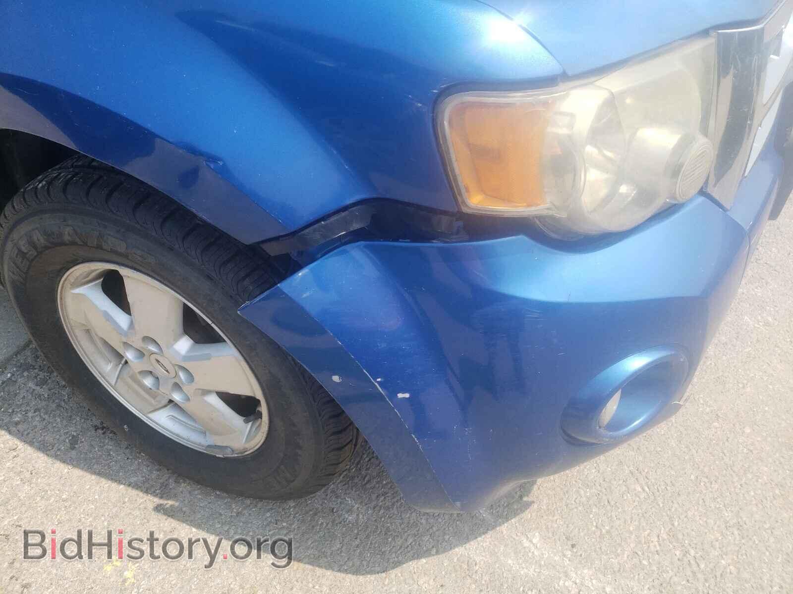 2011 FORD ESCAPE - VIN: 1FMCU0D70BKA05856 - Фото 9