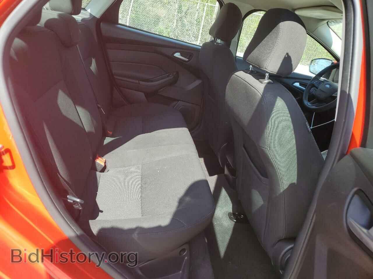 2017 FORD FOCUS - VIN: 1FADP3F22HL325675 - Фото 10