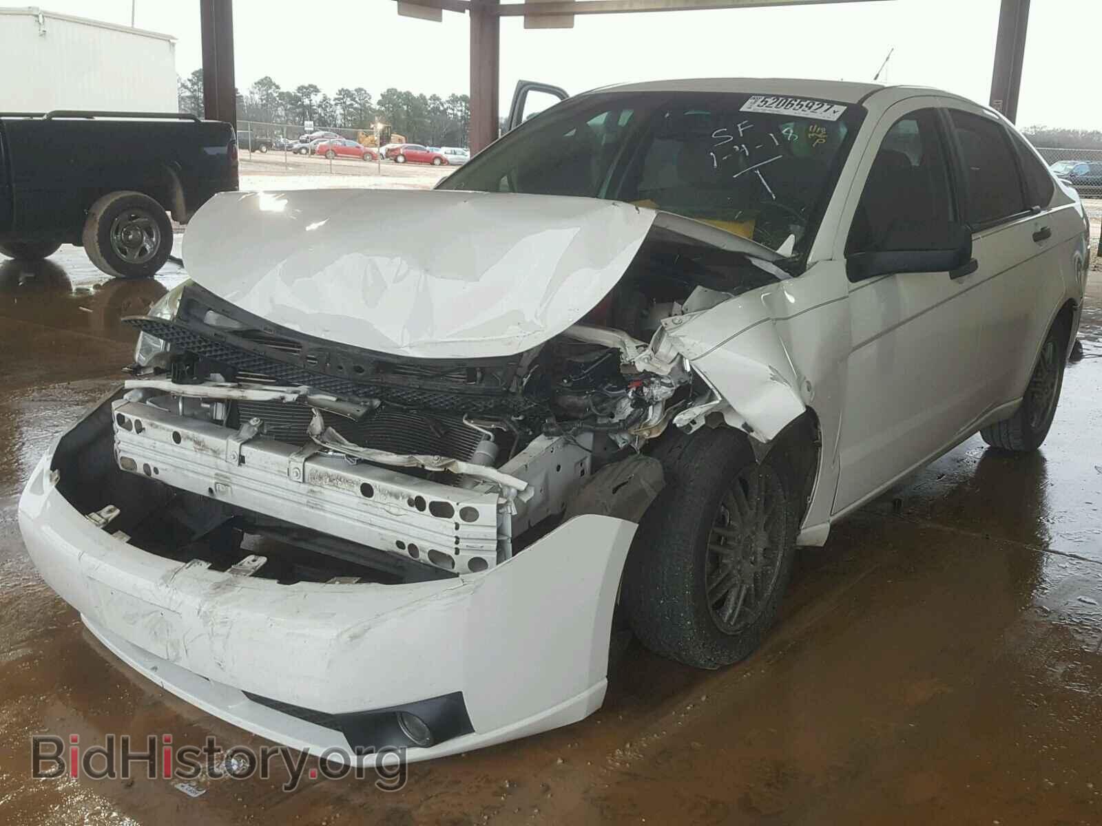 2011 FORD FOCUS - VIN: 1FAHP3FN0BW196224 - Фото 2