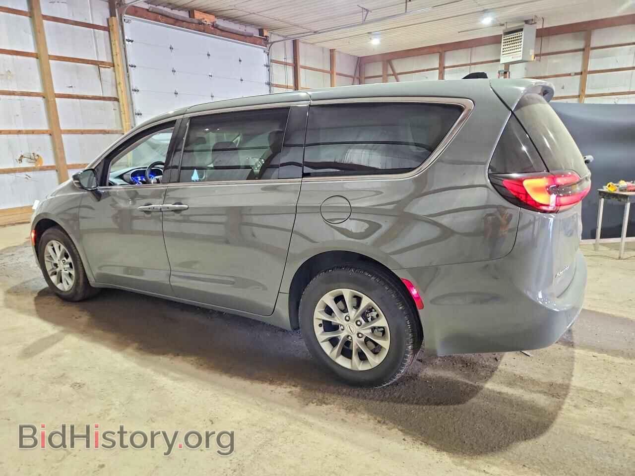 2024 CHRYSLER PACIFICA - VIN: 2C4RC3BG3RR203574 - Photo 2