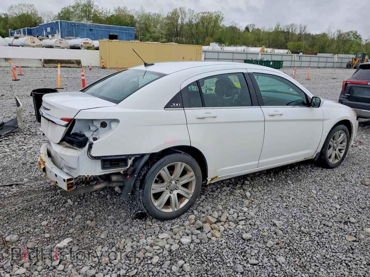 2011 CHRYSLER 200 - VIN: 1C3BC1FB5BN612428 - Фото 3