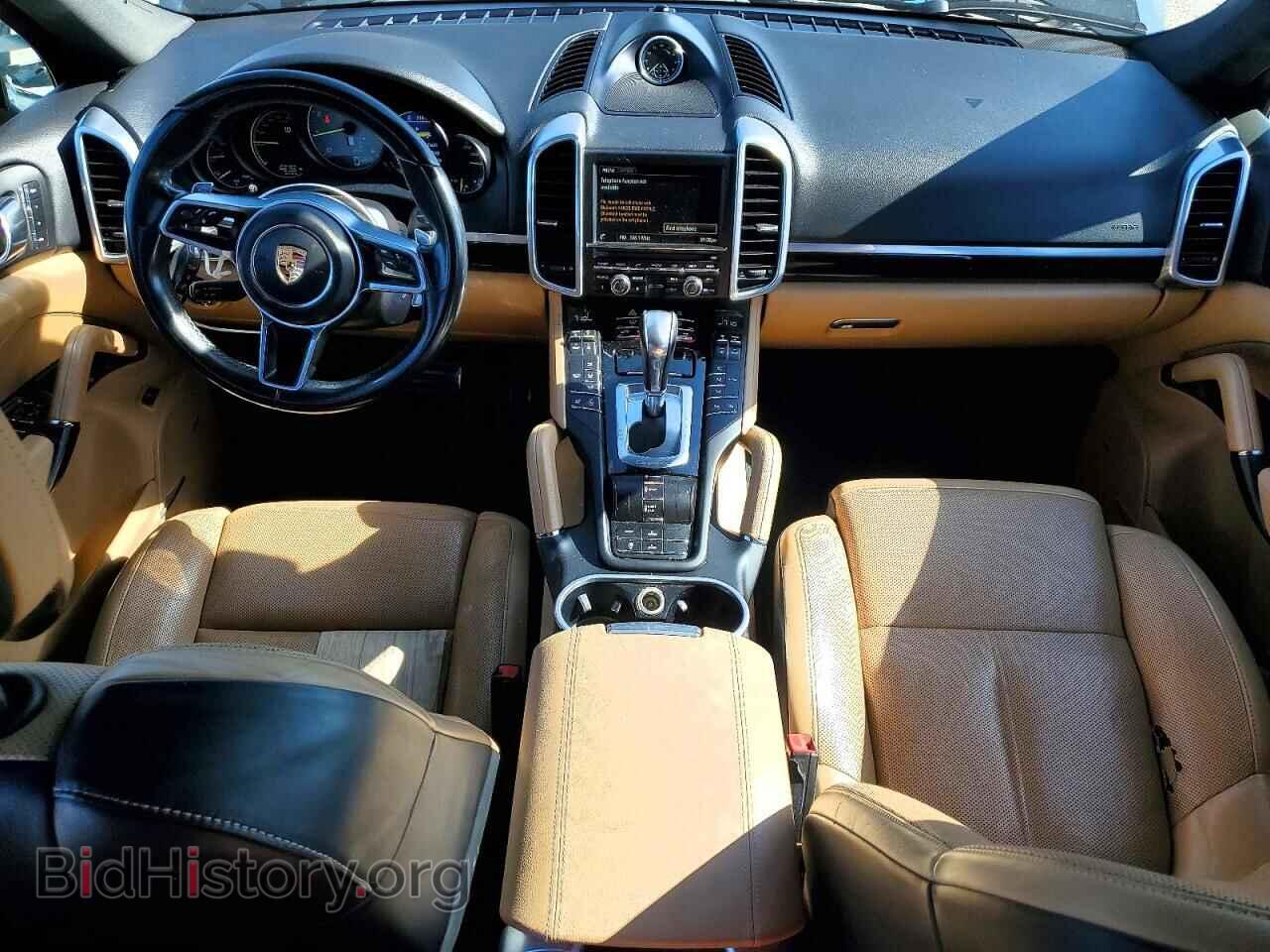 2016 PORSCHE CAYENNE - VIN: WP1AE2A23GLA16525 - Photo 8