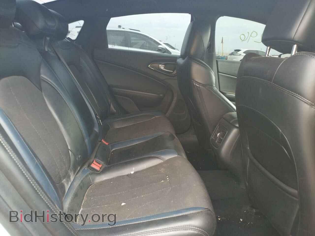 2015 CHRYSLER 200 - VIN: 1C3CCCBB3FN756877 - Фото 6