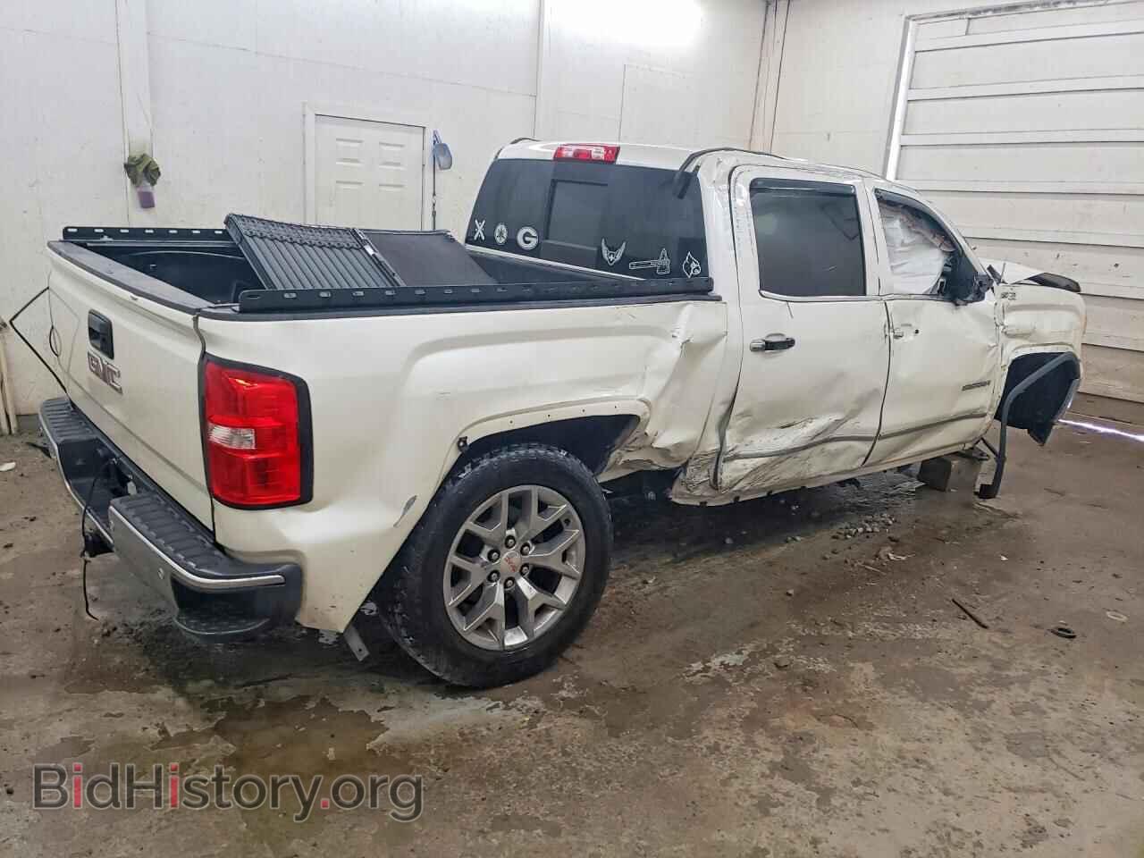 2015 GMC All Models - VIN: 3GTU2VEC8FG291783 - Photo 3