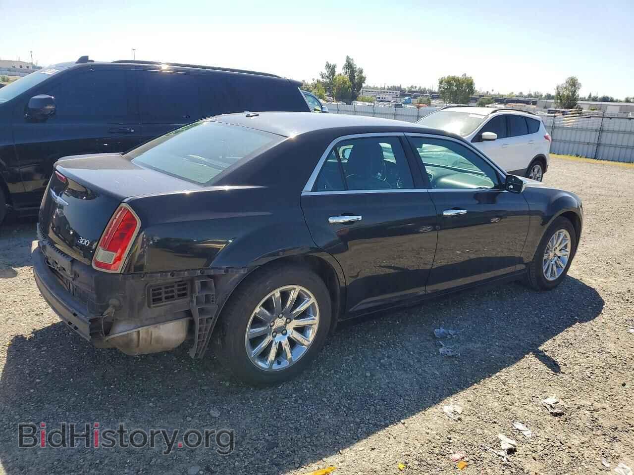 2011 CHRYSLER 300 - VIN: 2C3CA5CG6BH533683 - Фото 3