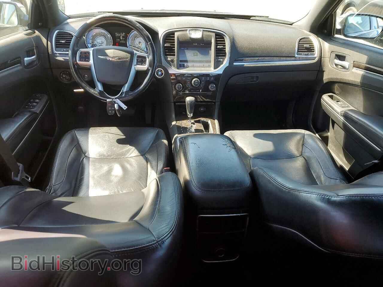 2011 CHRYSLER 300 - VIN: 2C3CA5CG6BH533683 - Фото 8