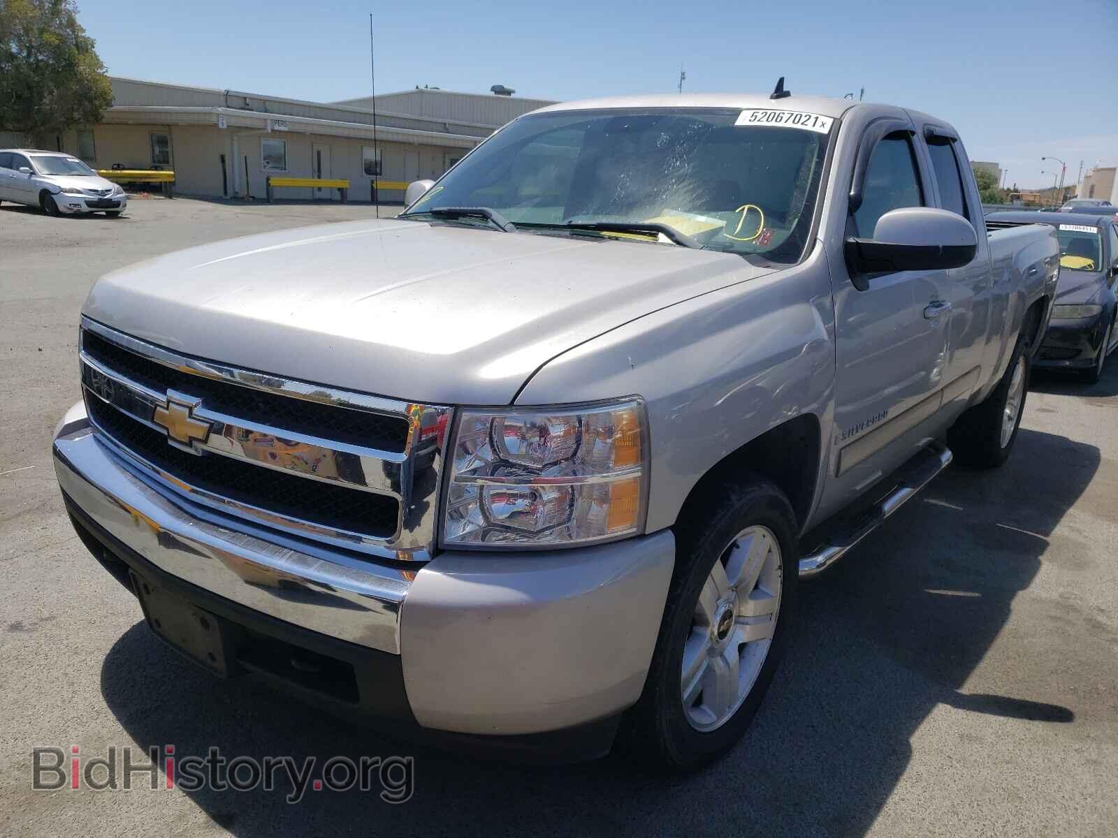 2008 CHEVROLET SILVERADO - VIN: 2GCEC19J881137671 - Фото 2