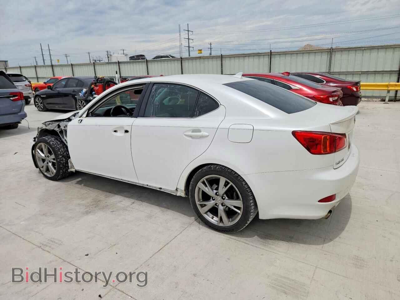 2010 LEXUS IS - VIN: JTHBF5C29A2097348 - Photo 2