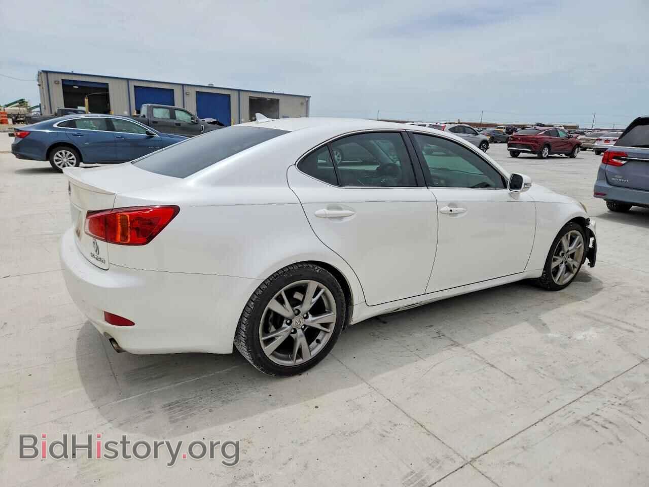 2010 LEXUS IS - VIN: JTHBF5C29A2097348 - Photo 3