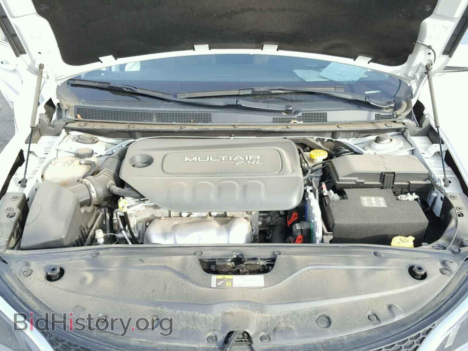 2015 CHRYSLER 200 - VIN: 1C3CCCAB6FN574883 - Photo 7