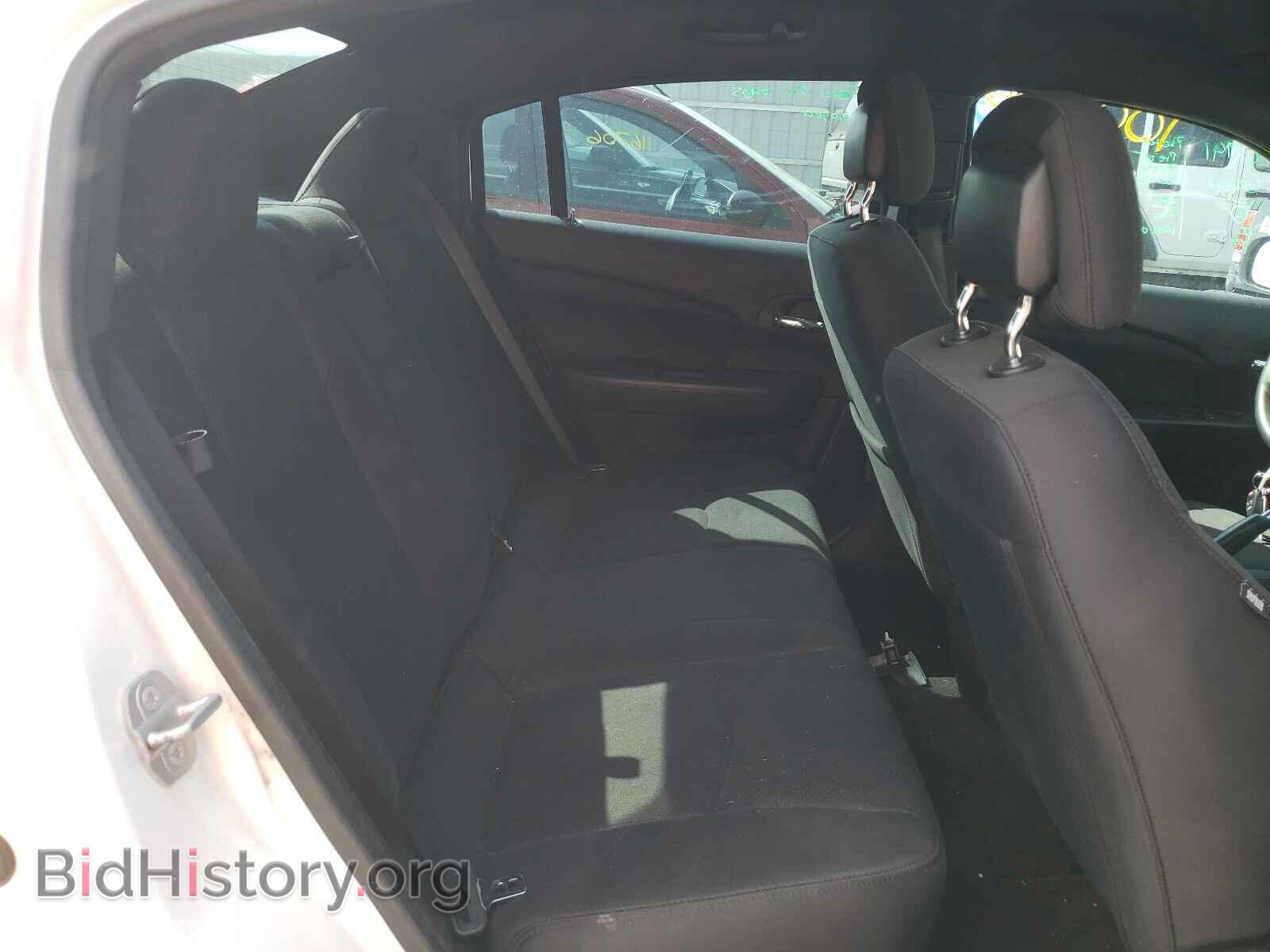 2014 CHRYSLER 200 - VIN: 1C3CCBBB0EN198379 - Фото 6