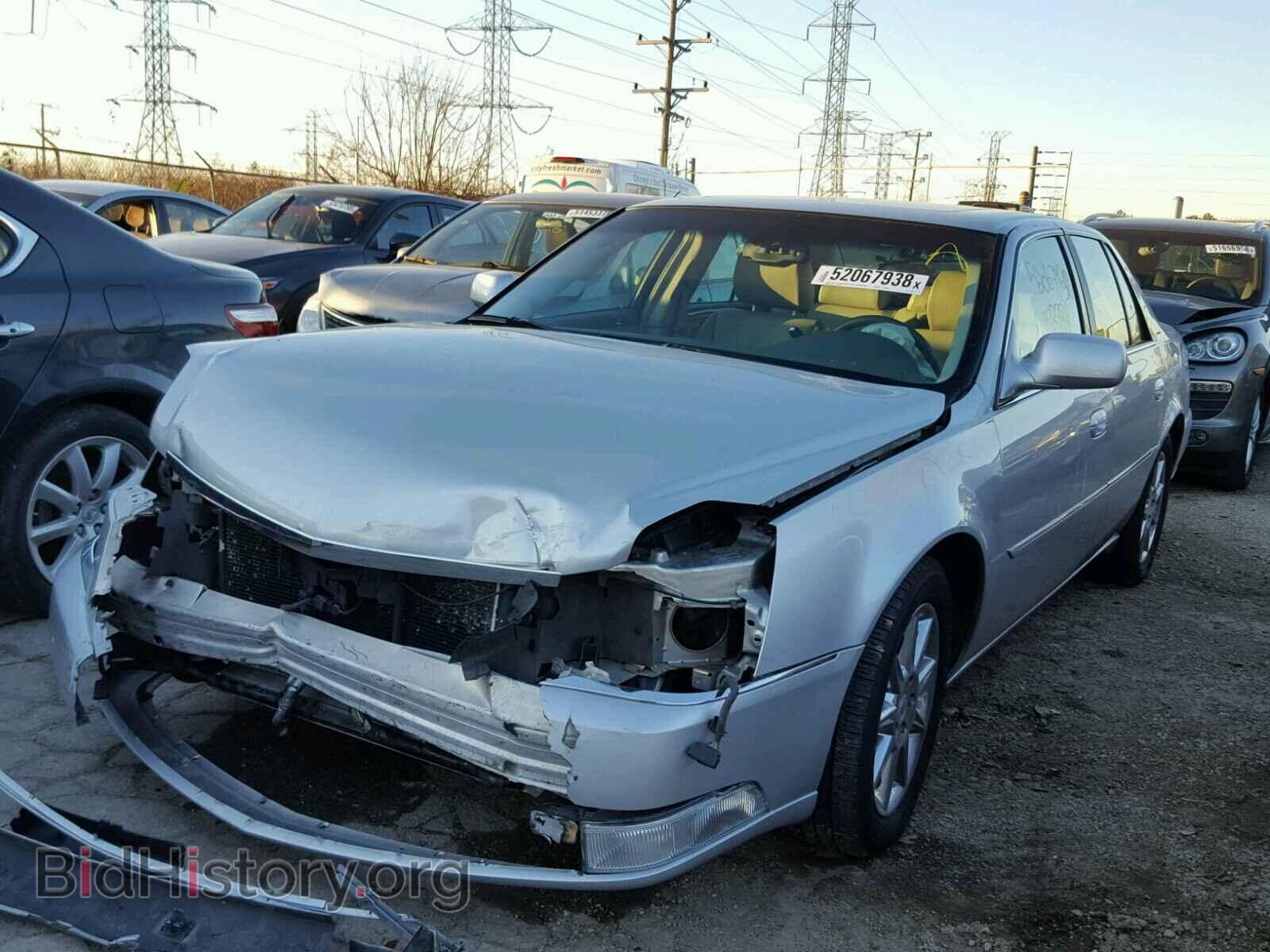 2011 CADILLAC DTS - VIN: 1G6KD5E65BU127591 - Фото 2