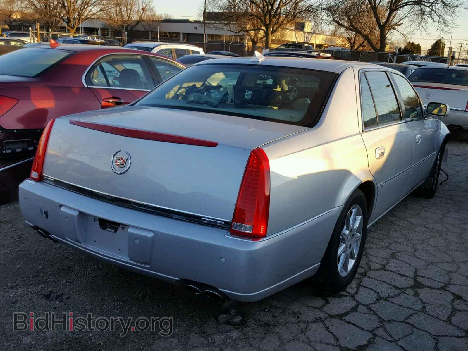 2011 CADILLAC DTS - VIN: 1G6KD5E65BU127591 - Фото 4