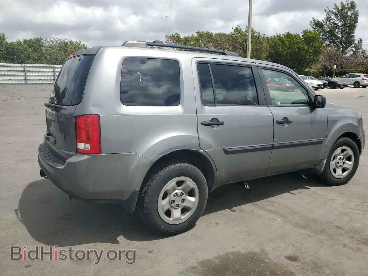 2009 HONDA PILOT - VIN: 5FNYF382X9B028461 - Фото 3