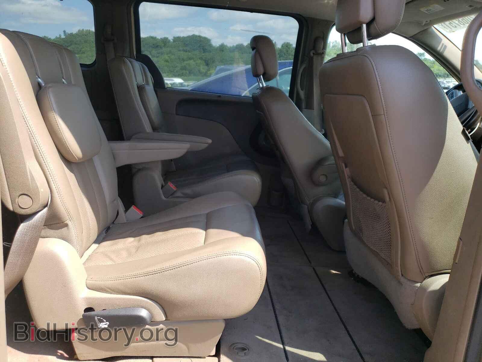2011 CHRYSLER MINIVAN - VIN: 2A4RR8DG8BR745245 - Фото 6