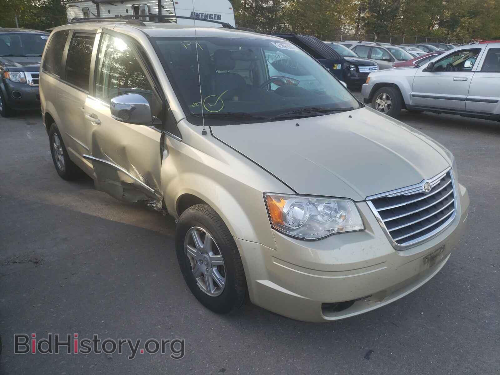 Фотография 2A4RR8DX8AR367880 - CHRYSLER MINIVAN 2010