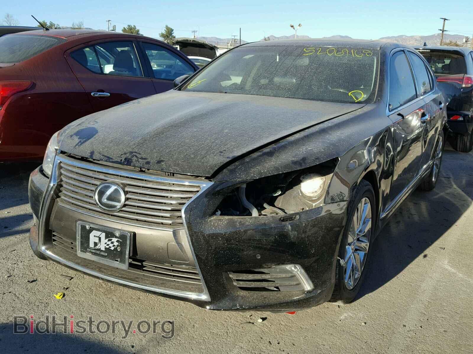 2013 LEXUS LS460 - VIN: JTHBL5EF4D5115394 - Photo 2