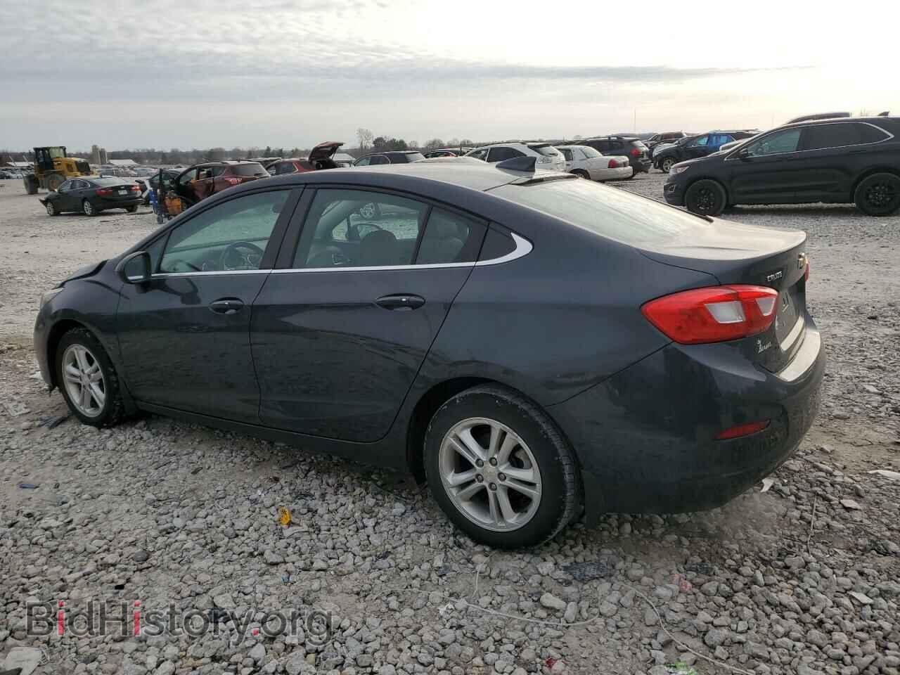 2017 CHEVROLET CRUZE - VIN: 3G1BE5SM9HS600892 - Фото 2