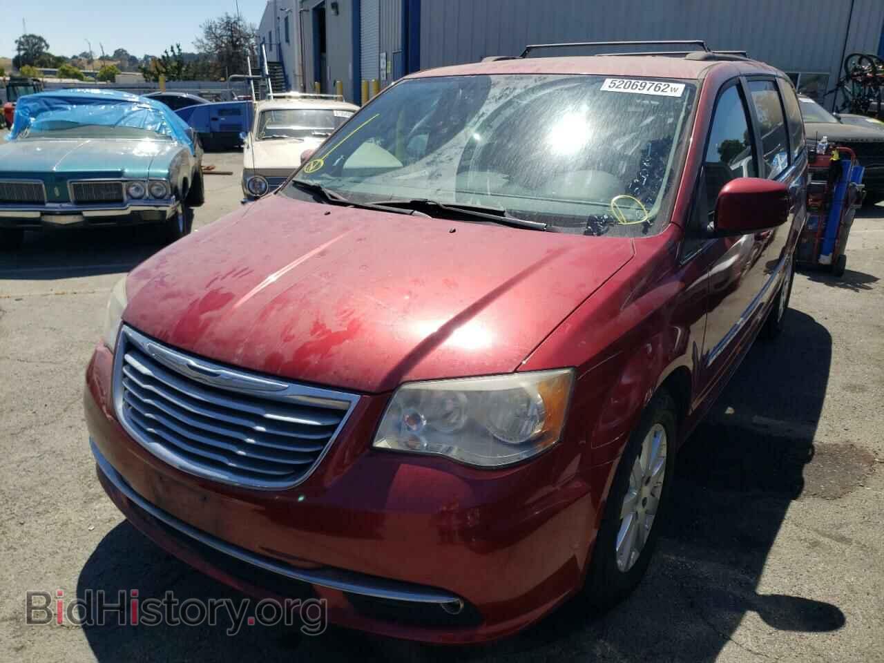 2013 CHRYSLER MINIVAN - VIN: 2C4RC1BG0DR741923 - Фото 2